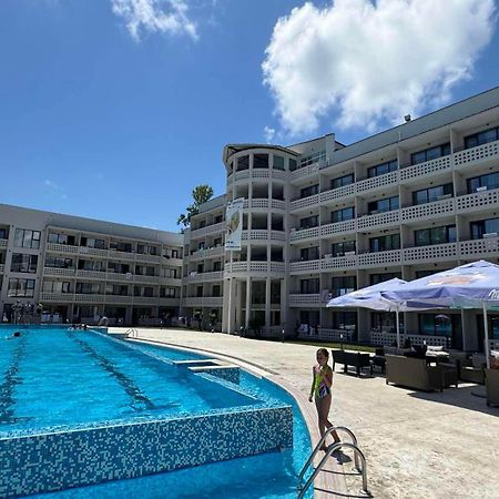 Hotel Green Park Kiten  Bagian luar foto