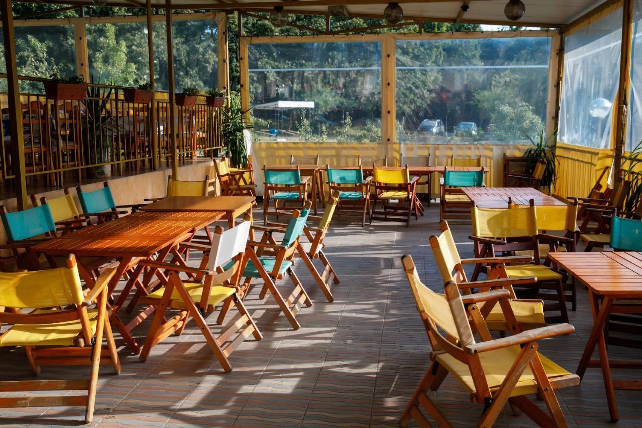 Hotel Green Park Kiten  Bagian luar foto